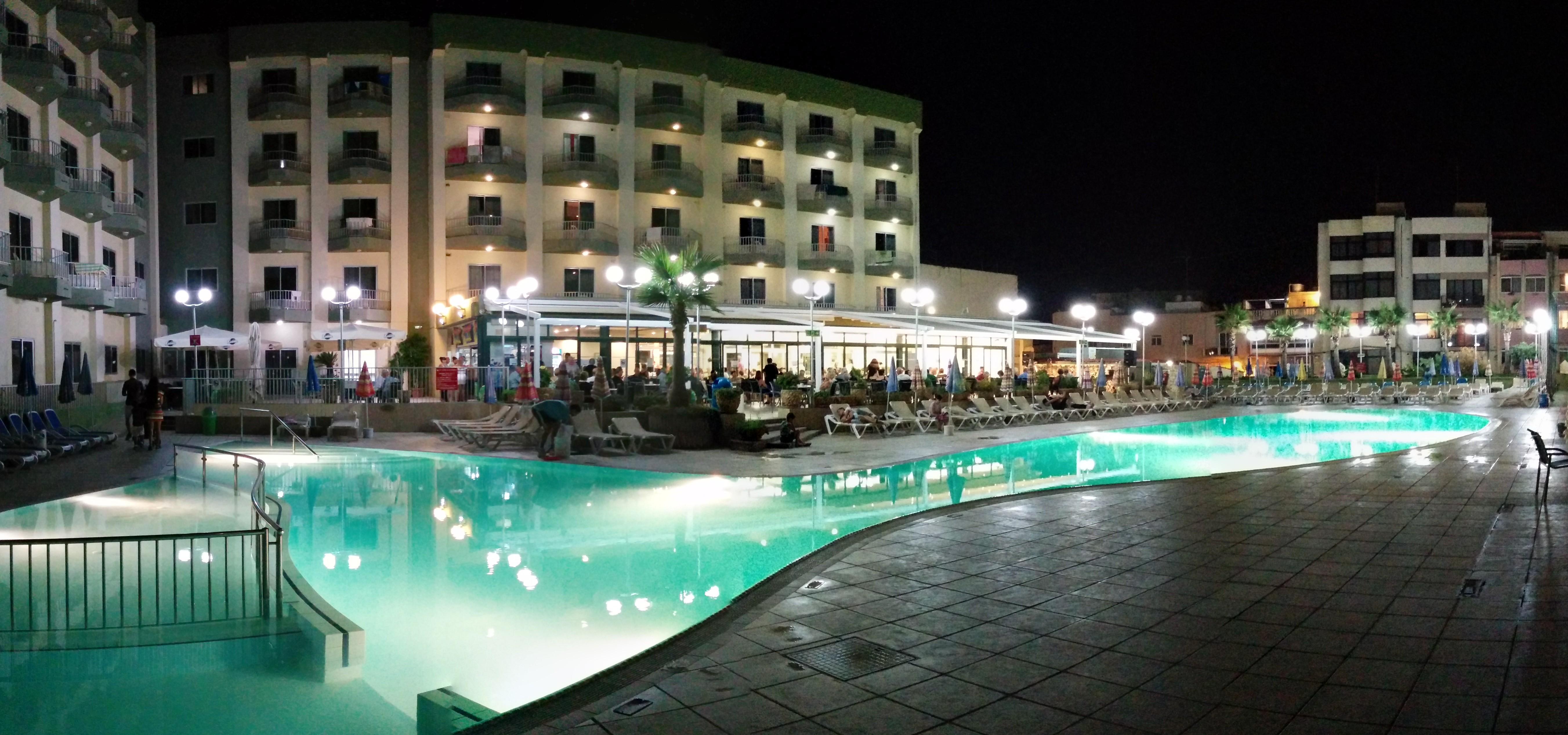 Topaz Hotel Сент-Полс-Бей Удобства фото