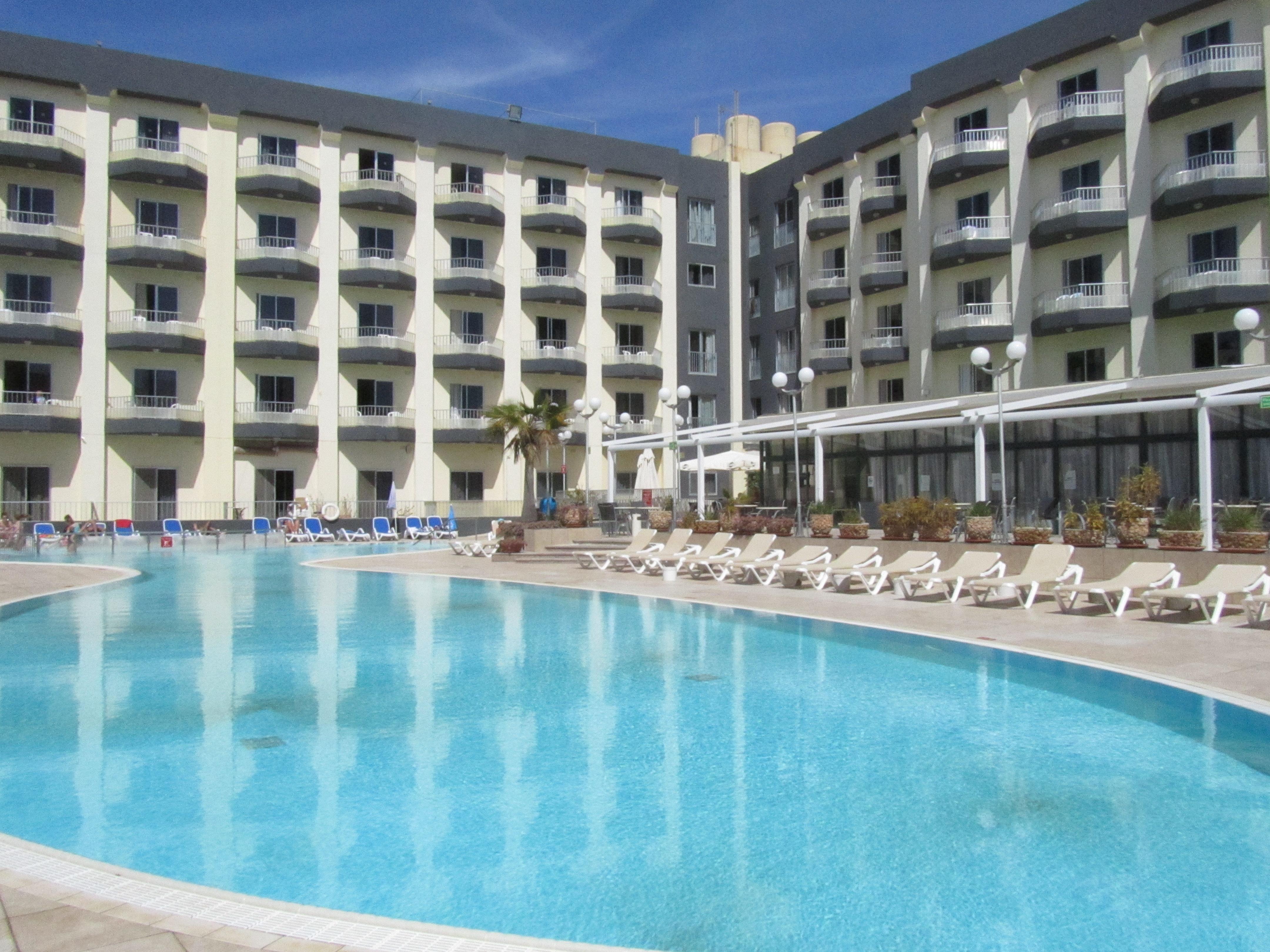 Topaz Hotel Сент-Полс-Бей Экстерьер фото