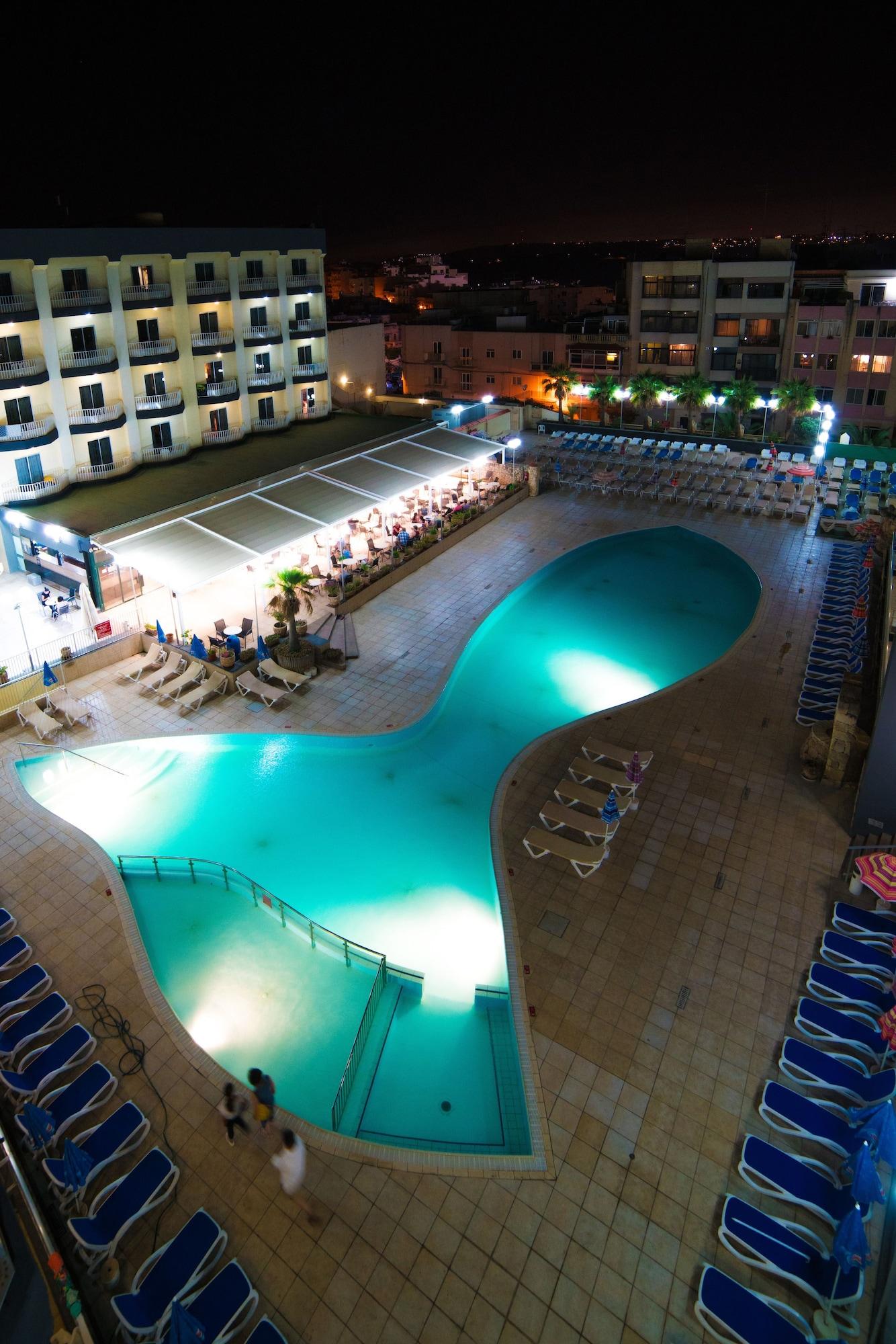 Topaz Hotel Сент-Полс-Бей Экстерьер фото